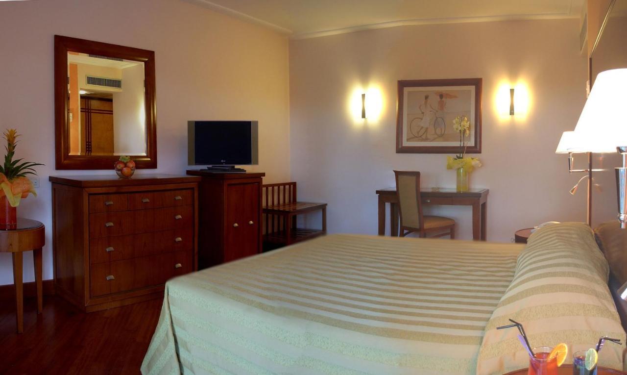 Versilia Palace Hotel 마리아나디피에트라산타 외부 사진
