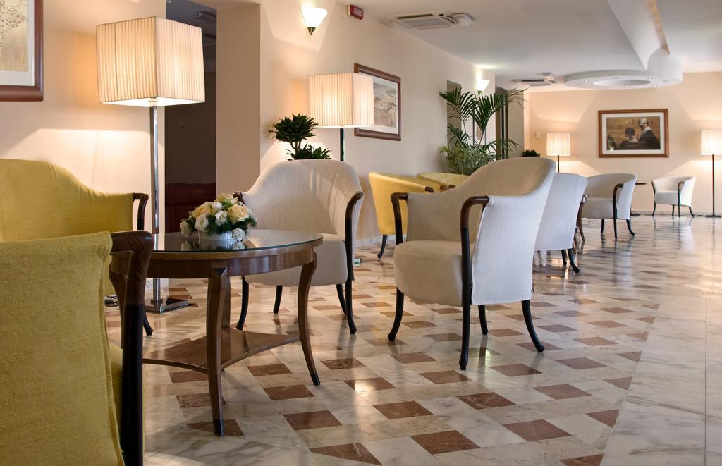 Versilia Palace Hotel 마리아나디피에트라산타 외부 사진
