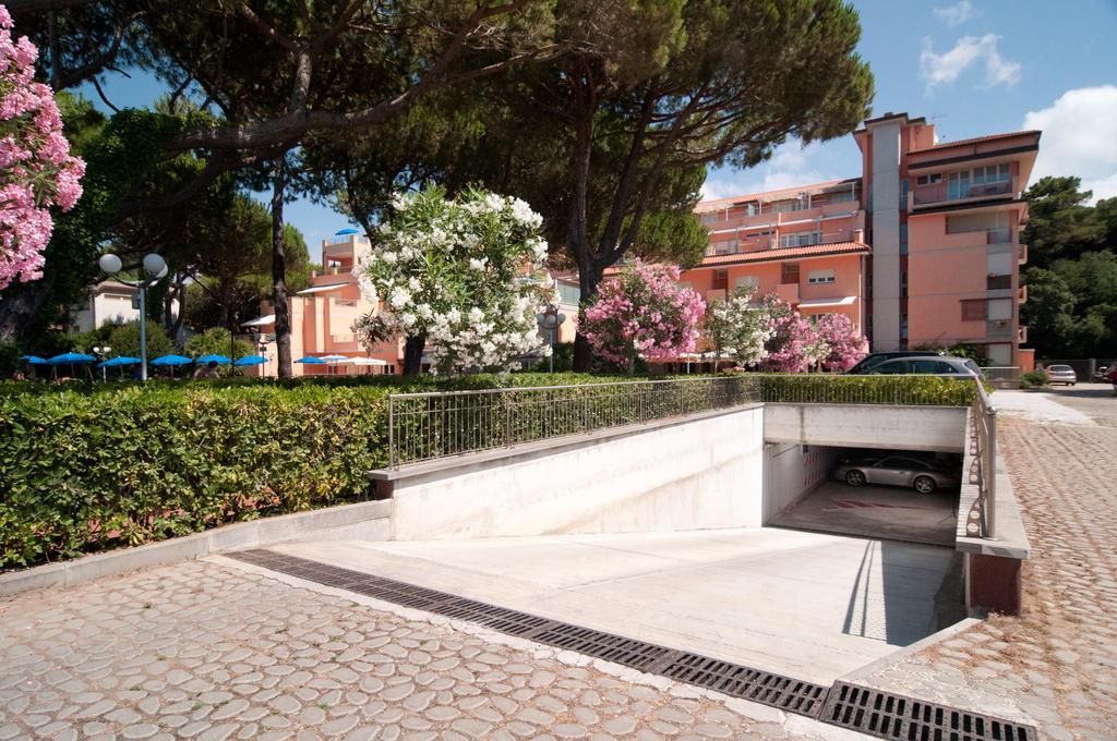 Versilia Palace Hotel 마리아나디피에트라산타 외부 사진